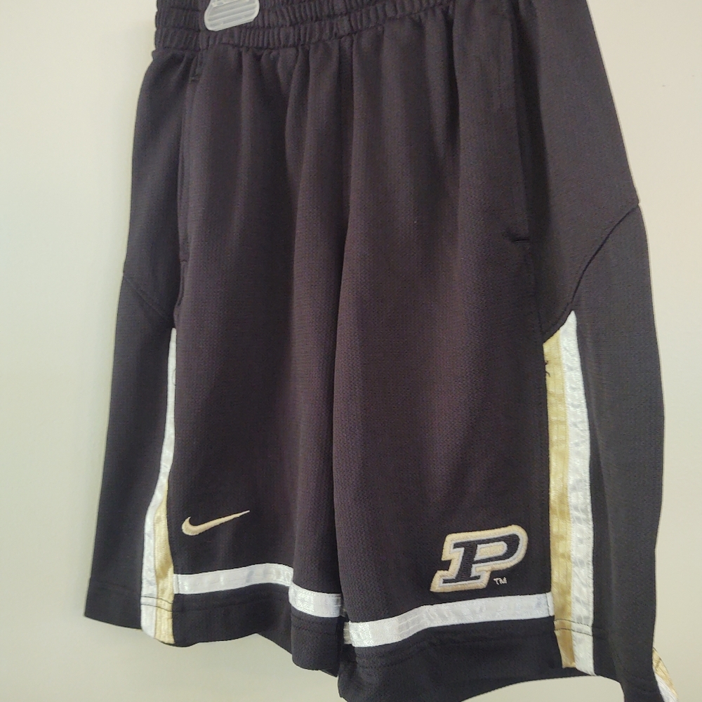 Nike Boys shorts